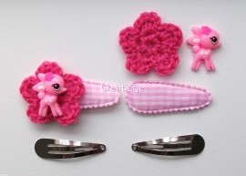 Zelf haarspeldjes maken Diy roze ruitje met bambi flatbacks van 4.5 cm.