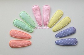 Set 10 kniphoesjes satijn pastel polkadot assorti van 5.5 cm.